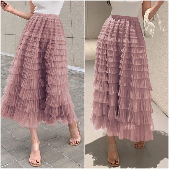 Luxe Mesh Layered Evening Flowy Maxi Skirt - Picture 12 of 13